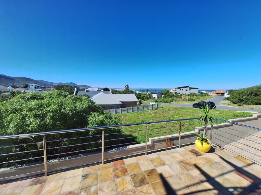 4 Bedroom Property for Sale in Vermont Western Cape